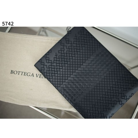 보태가*** [BOTTEGA VENETA] 수입고급 인트레치아토 크로커 클러치